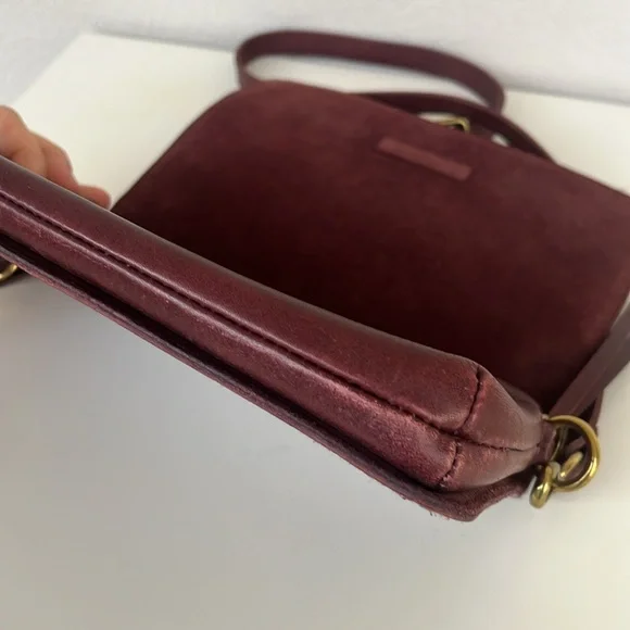Madewell The Flap Convertible Crossbody Bag in Dark Cabernet